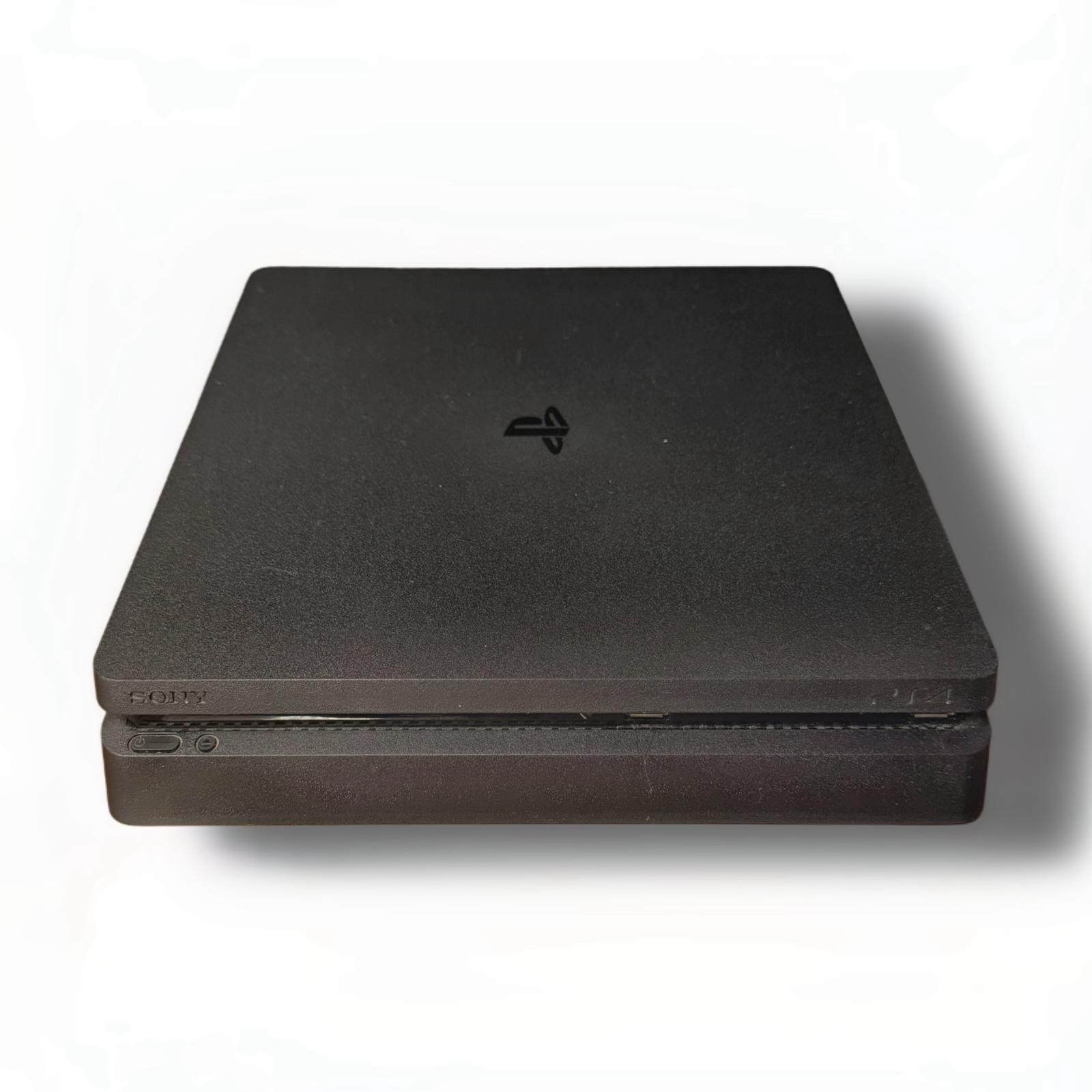 PS4 Slim + Controller